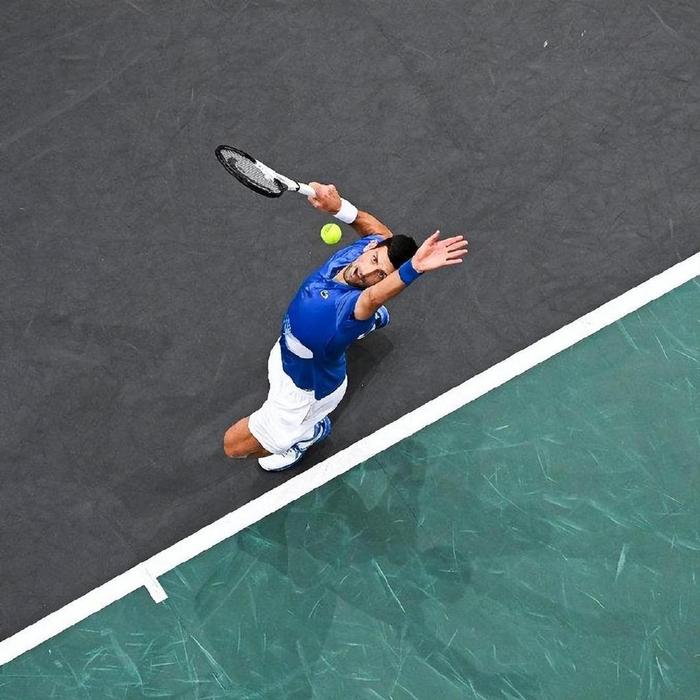 德约科维奇新星反败为胜表现突出，勇士前途光明！全场沸腾不已