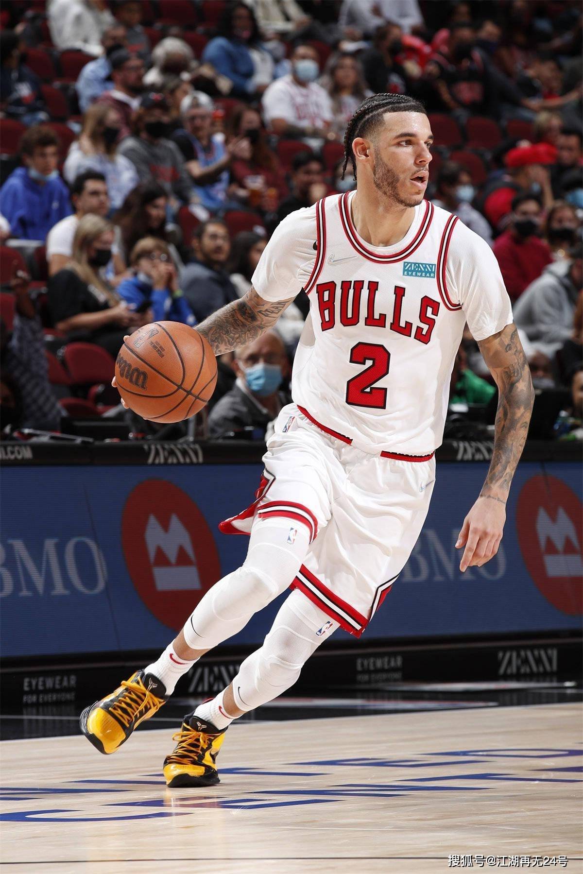 Doinb迎来五赛季出色发挥，巴黎圣日耳曼观众热烈欢呼！气势如虹延续